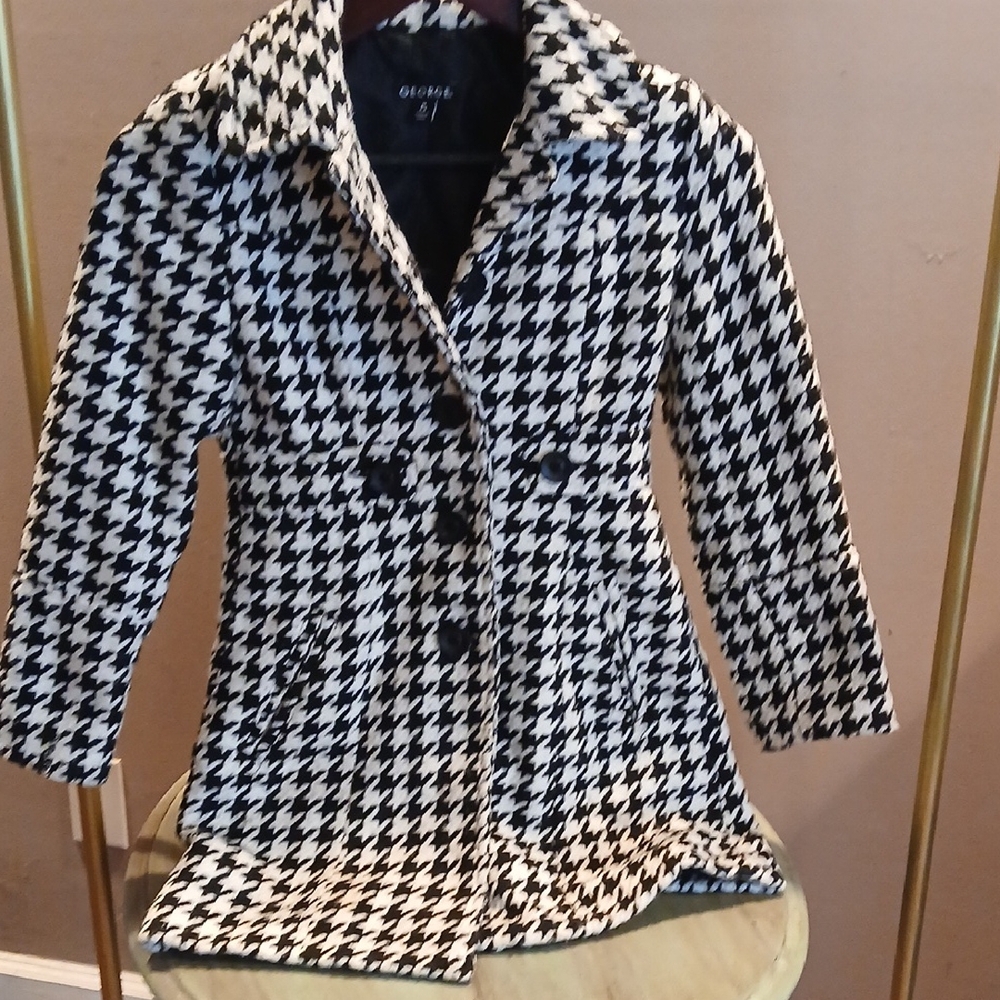 George Houndstooth Trench Coat in Black and White